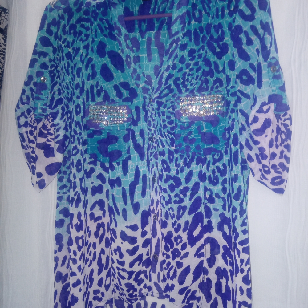 2B Bebe Turquoise and Purple Leopard Print Shirt